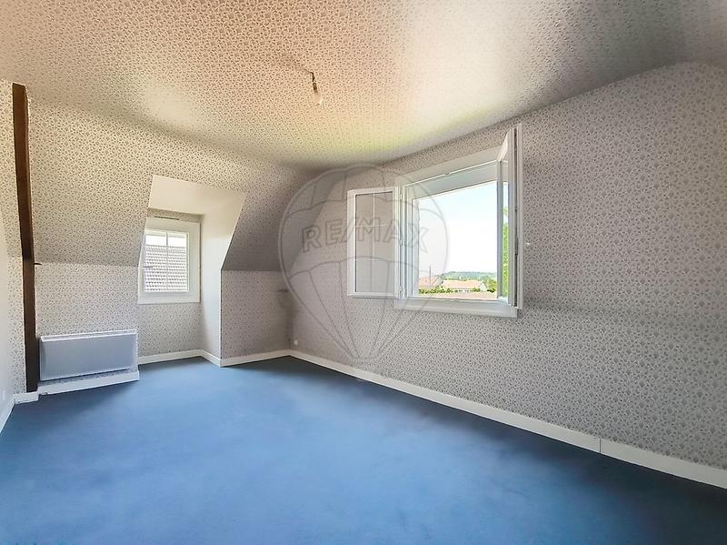 Maison - 97 m² - 4 pièces