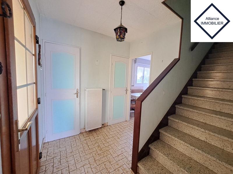 Maison - 81 m² - 5 pièces