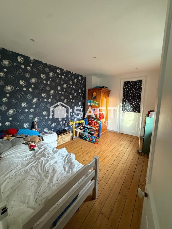 Maison de maîtres - 273 m² - 15 pièces