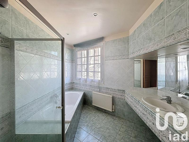 Maison - 160 m² - 5 pièces