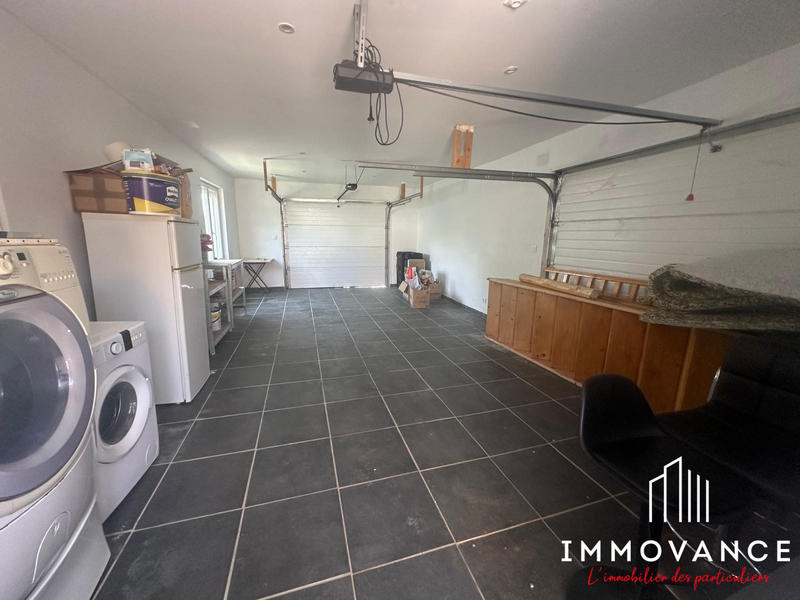 Maison - 273 m² - 11 pièces