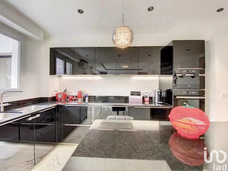 Appartement - 87 m² - 4 pièces