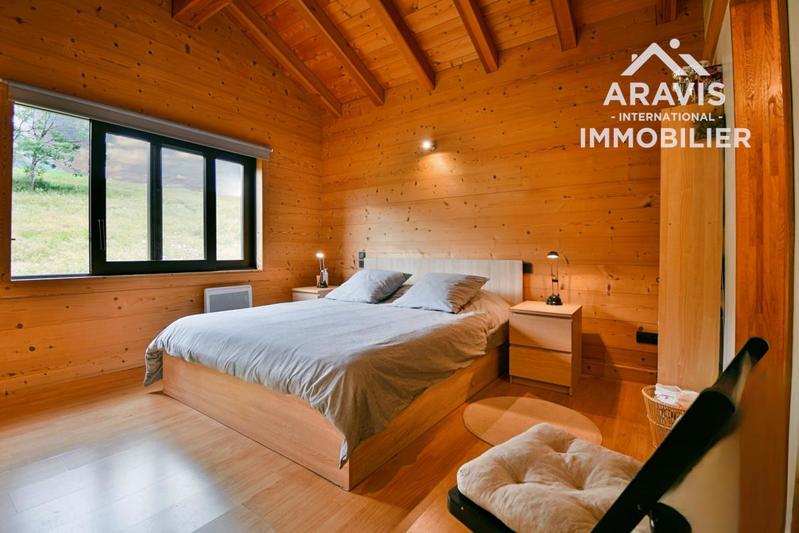 Châlet - 283 m² - 10 pièces