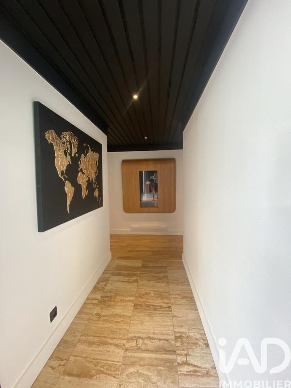 Maison de maîtres - 313 m² - 8 pièces