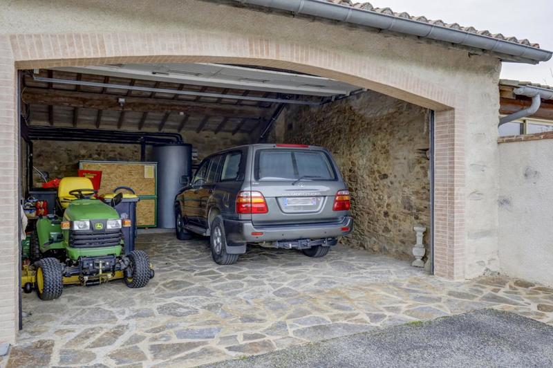 Maison - 276 m² - 6 pièces