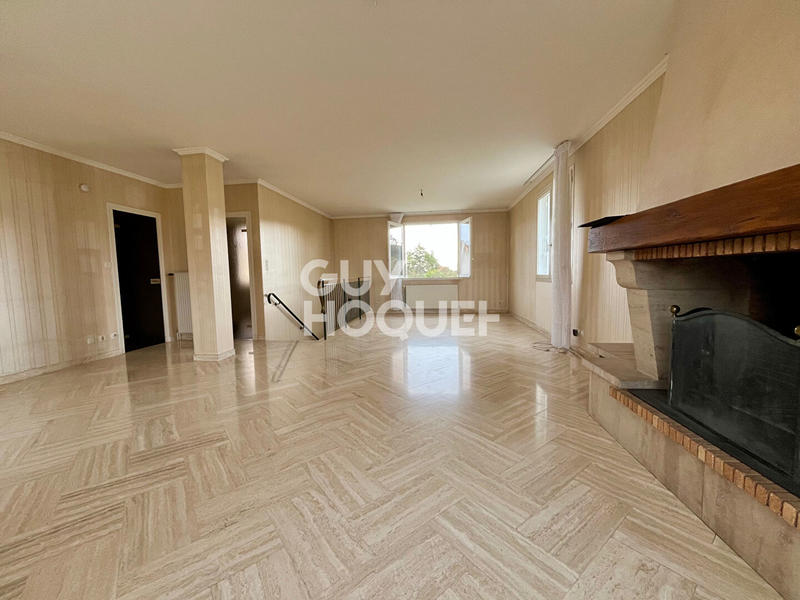 Maison - 161 m² - 7 pièces