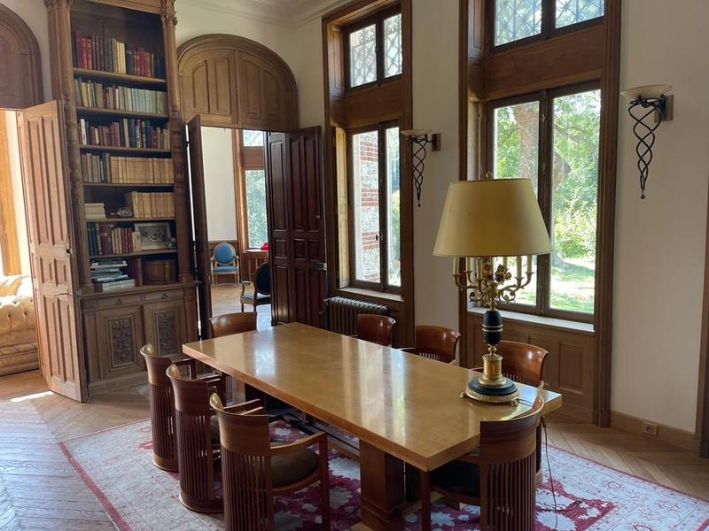 Manoir - 1 400 m² - 30 pièces