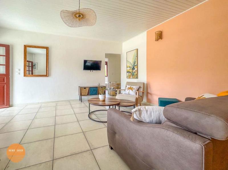 Maison - 90 m² - 3 pièces