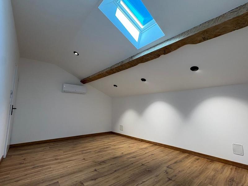 Propriété - 160 m² - 5 pièces