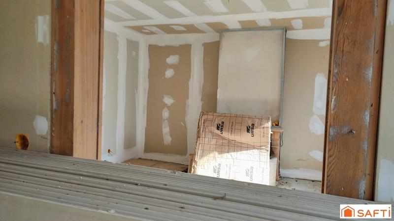 Maison - 163 m² - 7 pièces