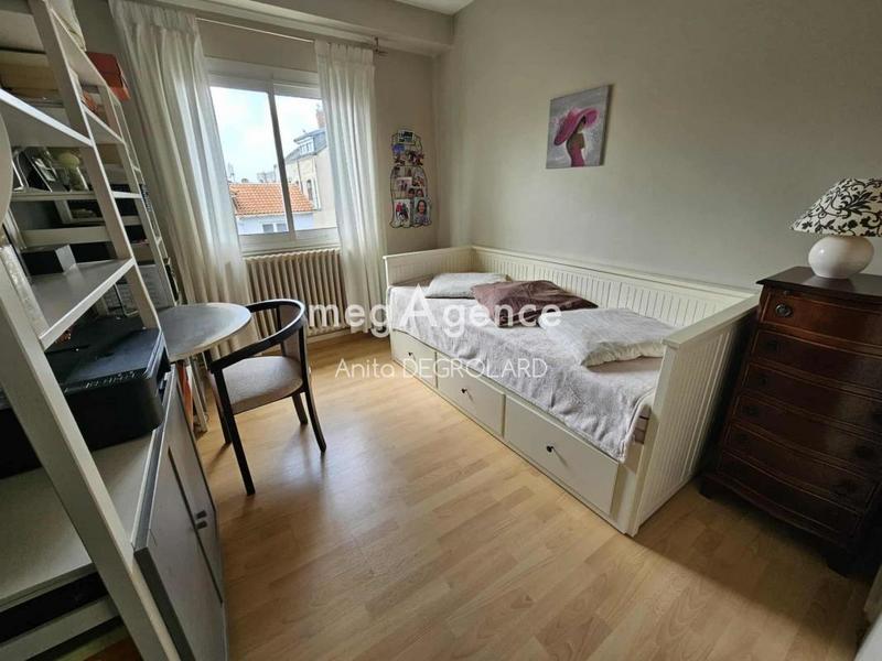 Appartement - 145 m² - 4 pièces