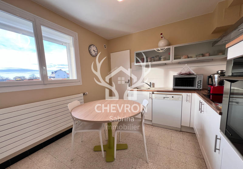 Maison - 144 m² - 7 pièces