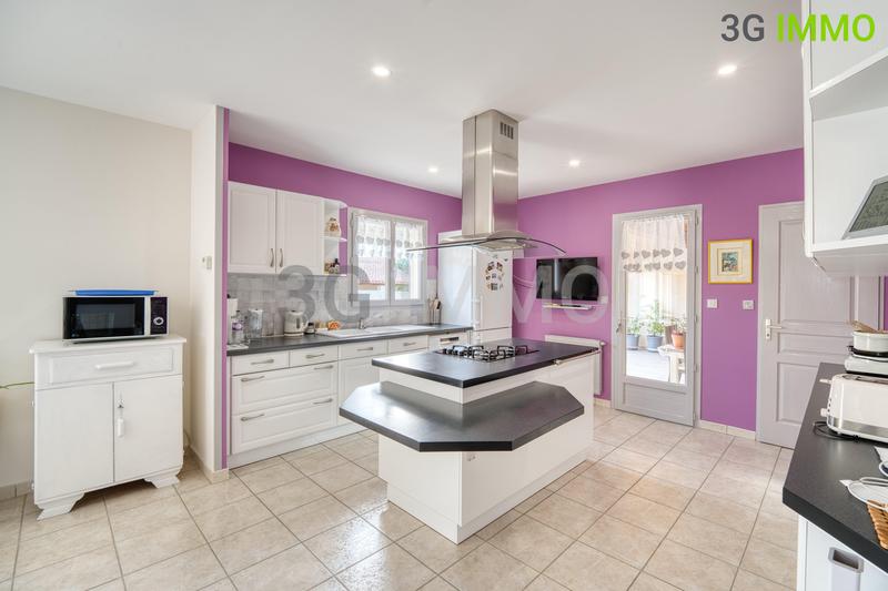 Villa - 143 m² - 5 pièces