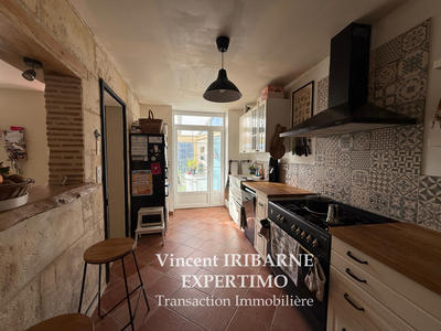 Maison - 140 m² - 5 pièces