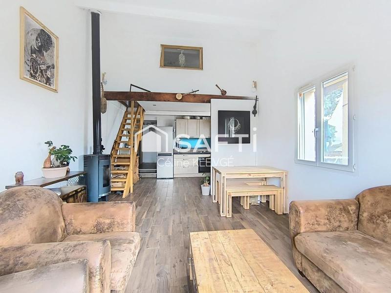 Maison - 90 m² - 5 pièces