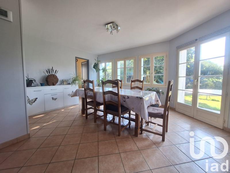 Maison - 175 m² - 12 pièces