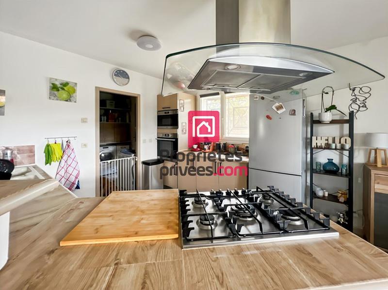 Maison - 104 m² - 6 pièces