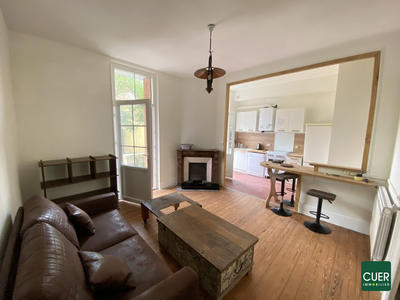 Appartement - 80 m² - 3 pièces