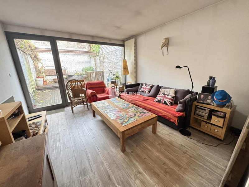 Maison - 110 m² - 4 pièces