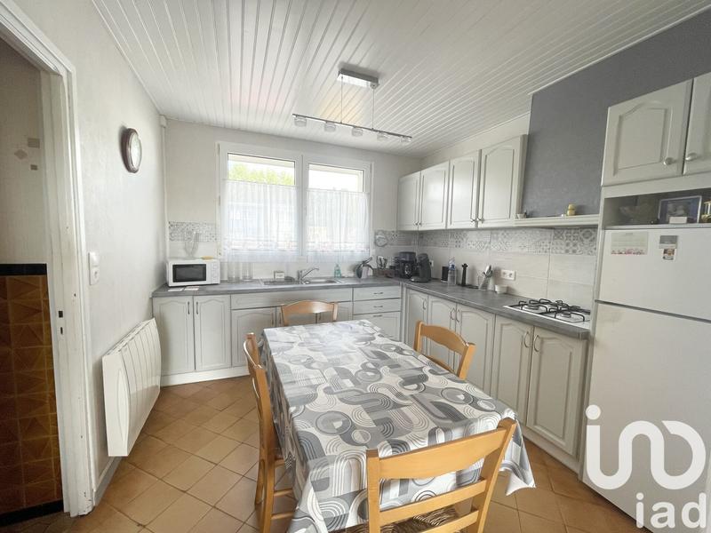 Maison - 80 m² - 5 pièces