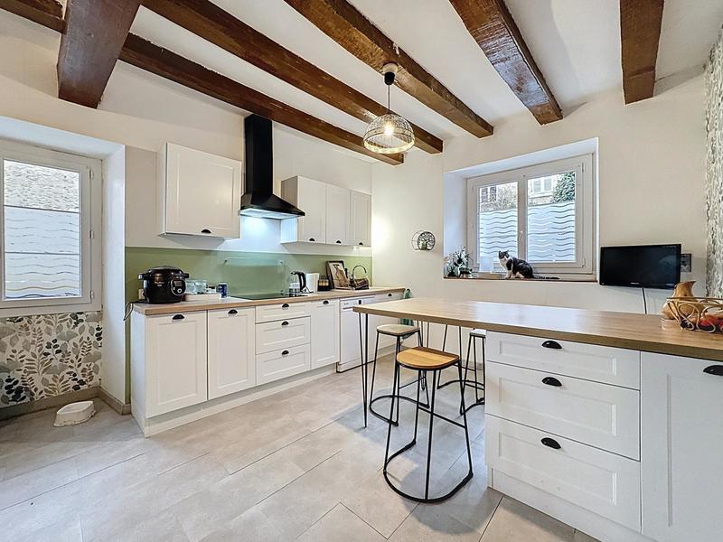 Maison - 138 m² - 7 pièces