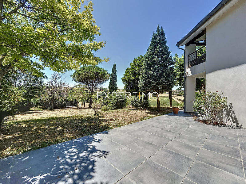 Maison - 195 m² - 6 pièces