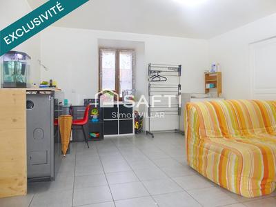 Maison de village - 94 m² - 4 pièces