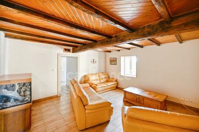 Maison - 193 m² - 6 pièces