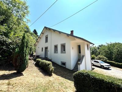 Maison - 188 m² - 7 pièces