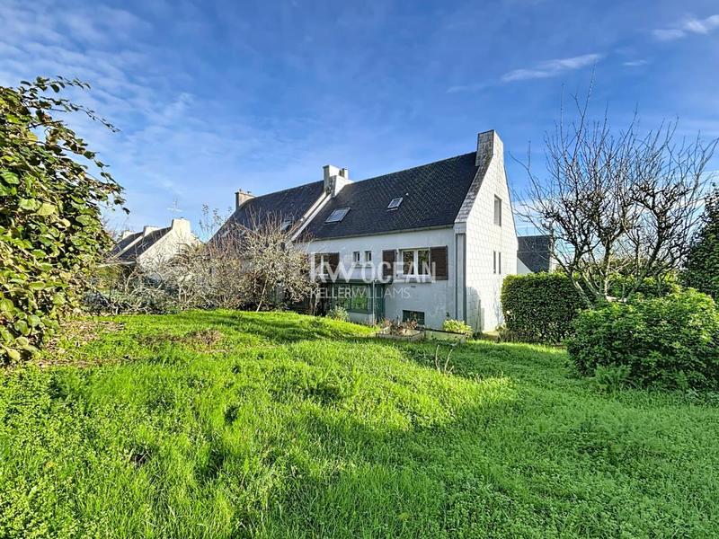 Maison - 110 m² - 6 pièces