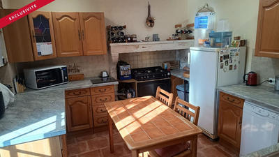 Maison - 207 m² - 8 pièces