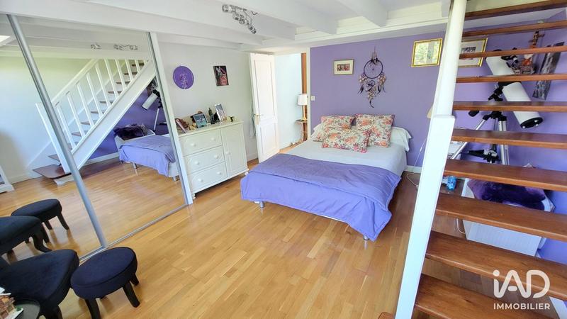 Maison - 137 m² - 6 pièces