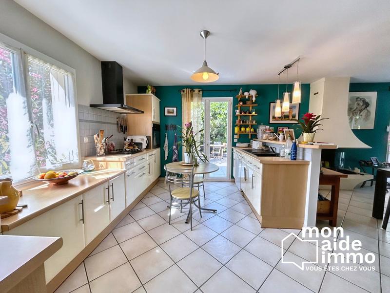 Maison - 150 m² - 5 pièces