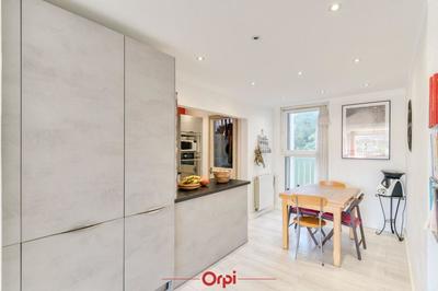 Appartement - 103 m² - 6 pièces