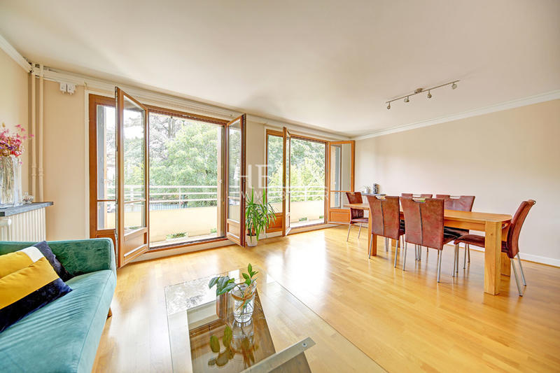 Appartement - 85 m² - 4 pièces