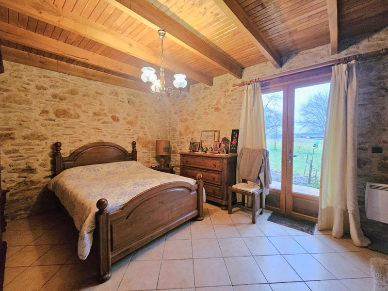 Maison - 400 m² - 18 pièces