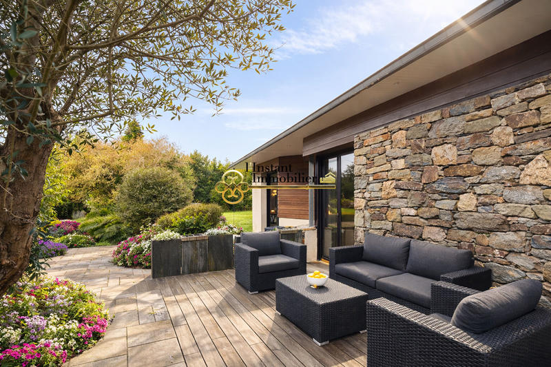 Maison - 170 m² - 6 pièces