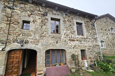 Maison - 92 m² - 5 pièces