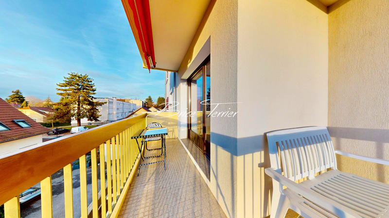 Appartement - 74 m² - 3 pièces