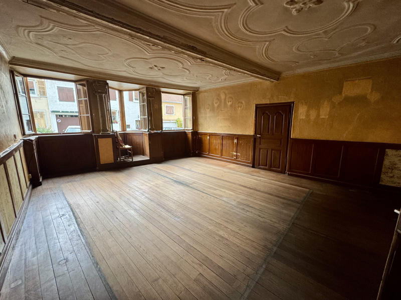 Maison - 170 m² - 5 pièces