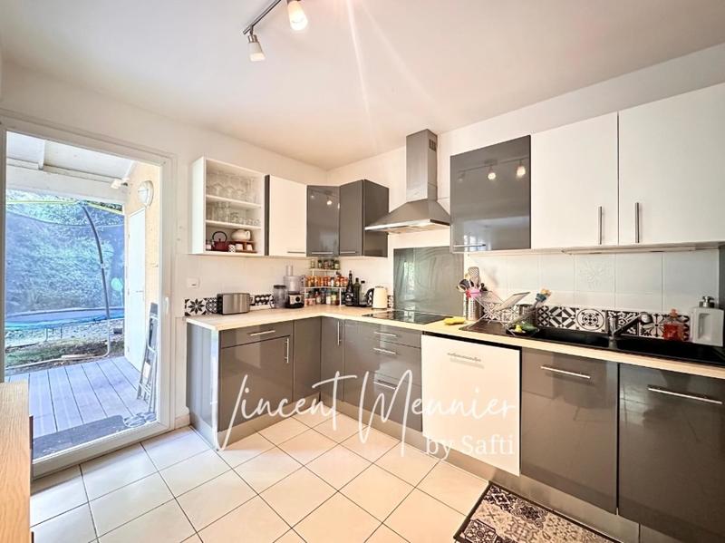 Duplex - 85 m² - 4 pièces