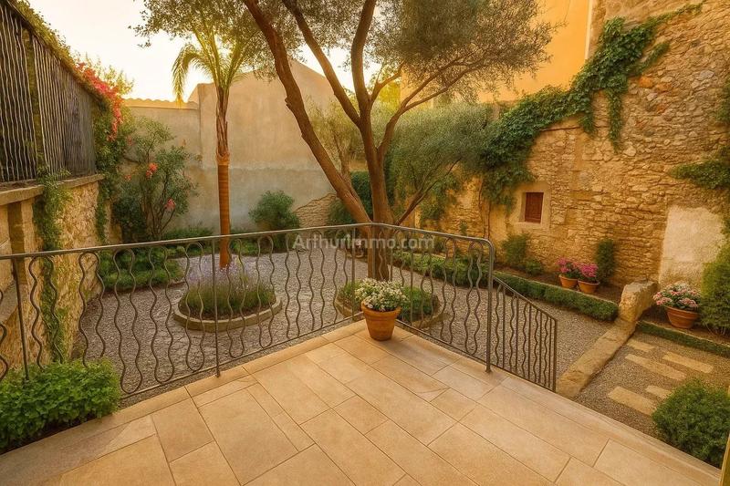 Appartement - 111 m² - 4 pièces