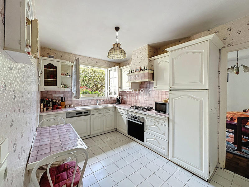 Maison - 144 m² - 7 pièces