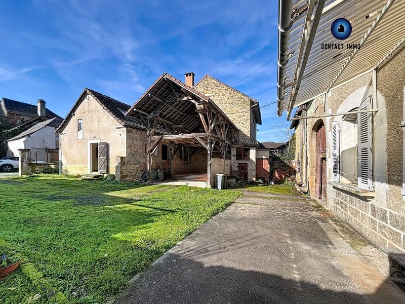 Maison ancienne - 114 m² - 3 pièces