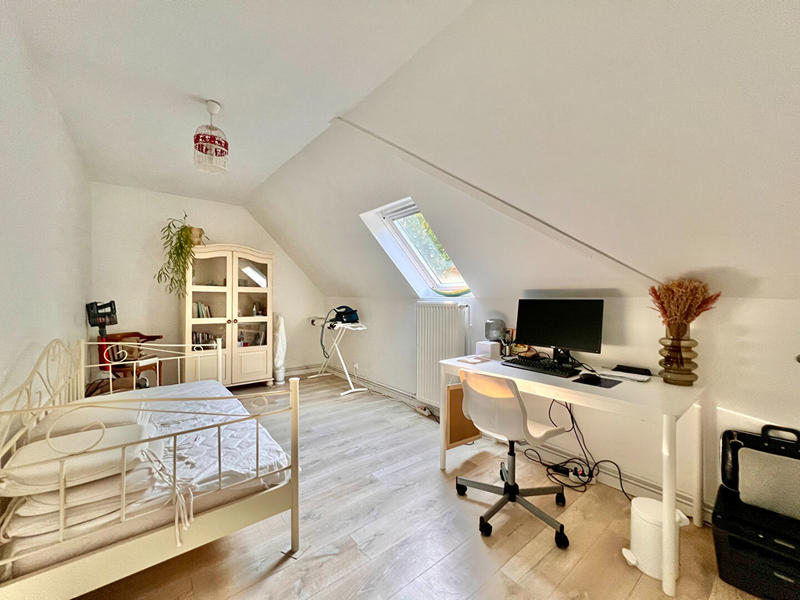 Maison - 167 m² - 6 pièces