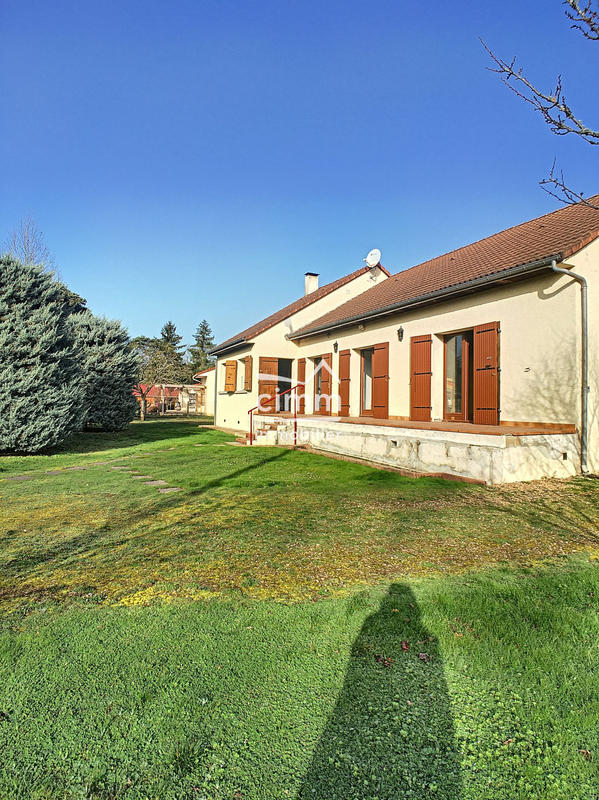 Maison - 111 m² - 4 pièces