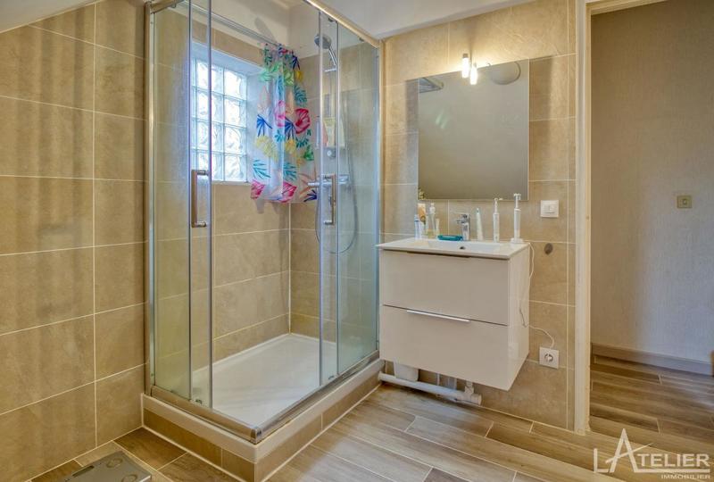 Maison - 150 m² - 7 pièces