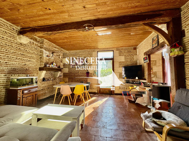 Maison - 143 m² - 5 pièces