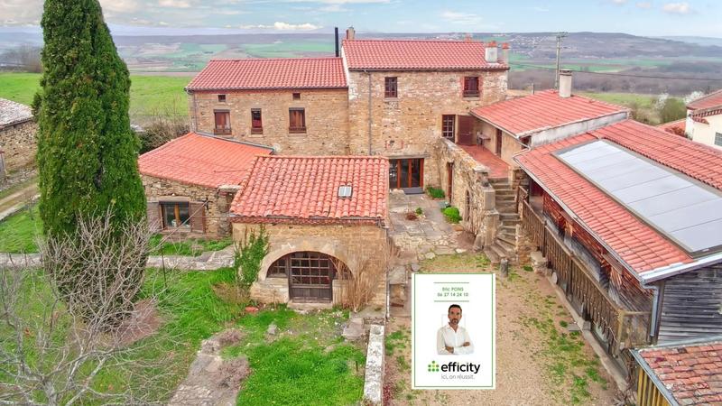 Demeure - 330 m² - 11 pièces