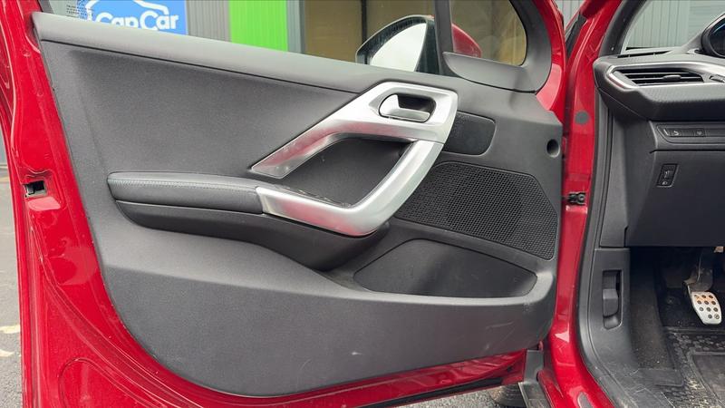 Peugeot 2008 1.5 BlueHdi 100 Crossway